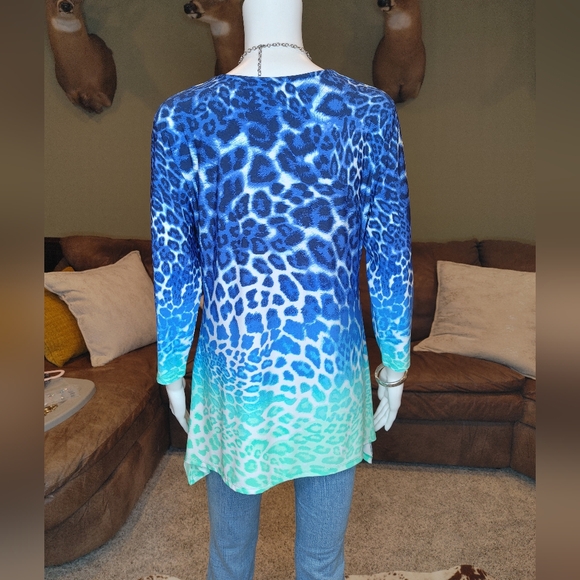 RUBY RD. 3/4 SLEEVE BEAD DETAIL TUNIC TOP, BLUE GREEN S - Picture 3 of 6